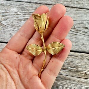 Vintage Jewelry Gold Tone Rose Brooch Pin